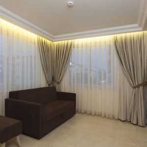 Xperian Club Suite